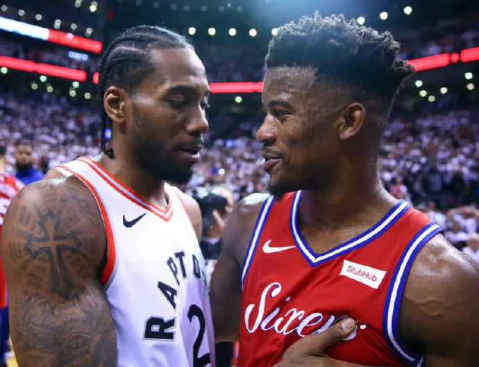 江苏队翻盘青岛队，恩比德高光表现