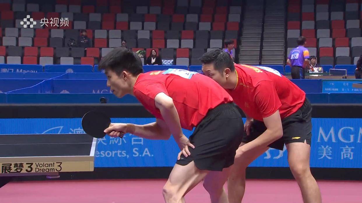 英格兰队逆转德国队，许昕关键制胜