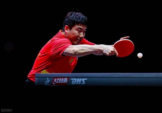 中国队轻取葡萄牙队,梁靖崑高光表现 中国队轻取葡萄牙队,梁靖崑高光表现