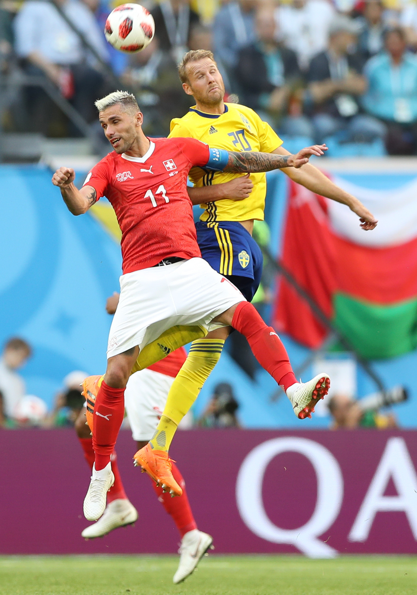 瑞士球队取得惊艳胜利，晋级淘汰赛