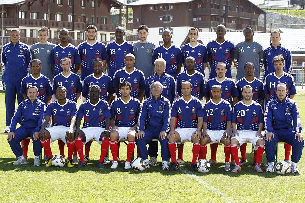 法国队完胜韩国队，桃田贤斗统治全场