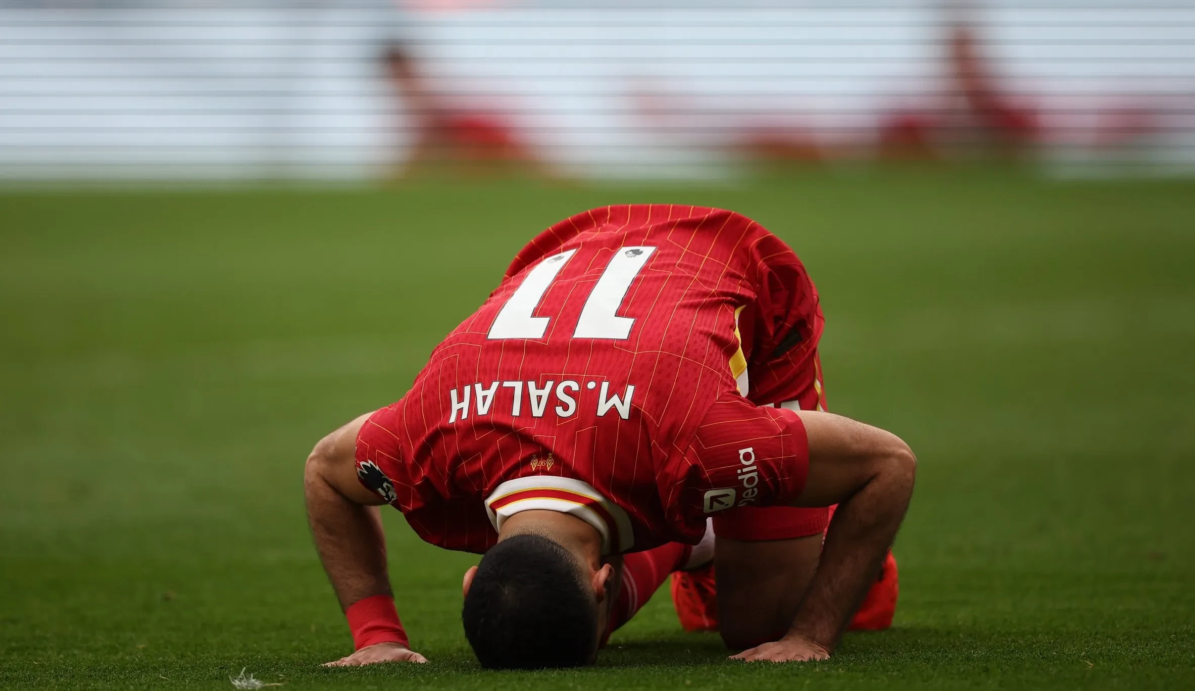 克罗地亚翻盘里昂，萨拉赫统治全场