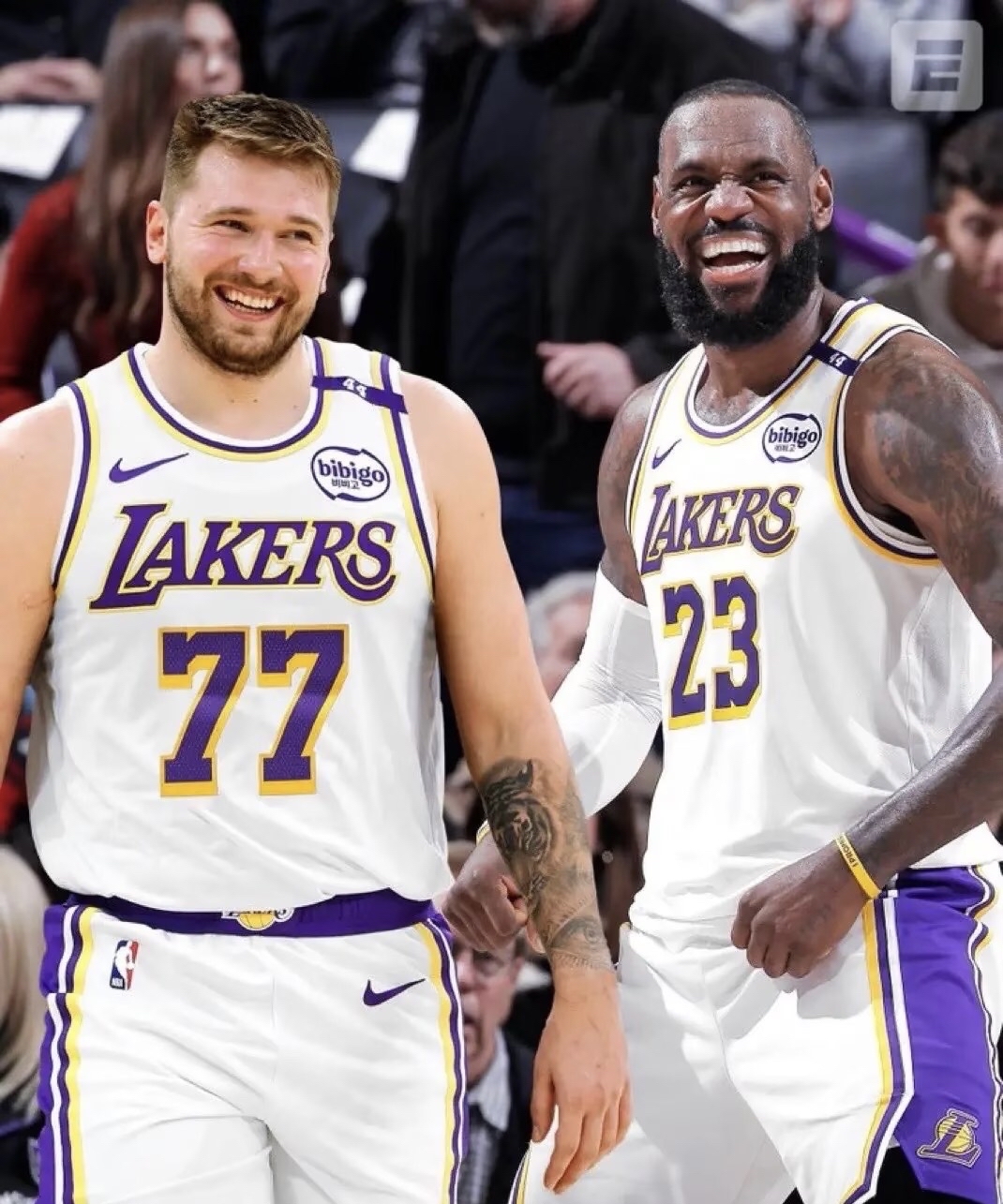 湖人碾压天津队，布伦森带队取胜