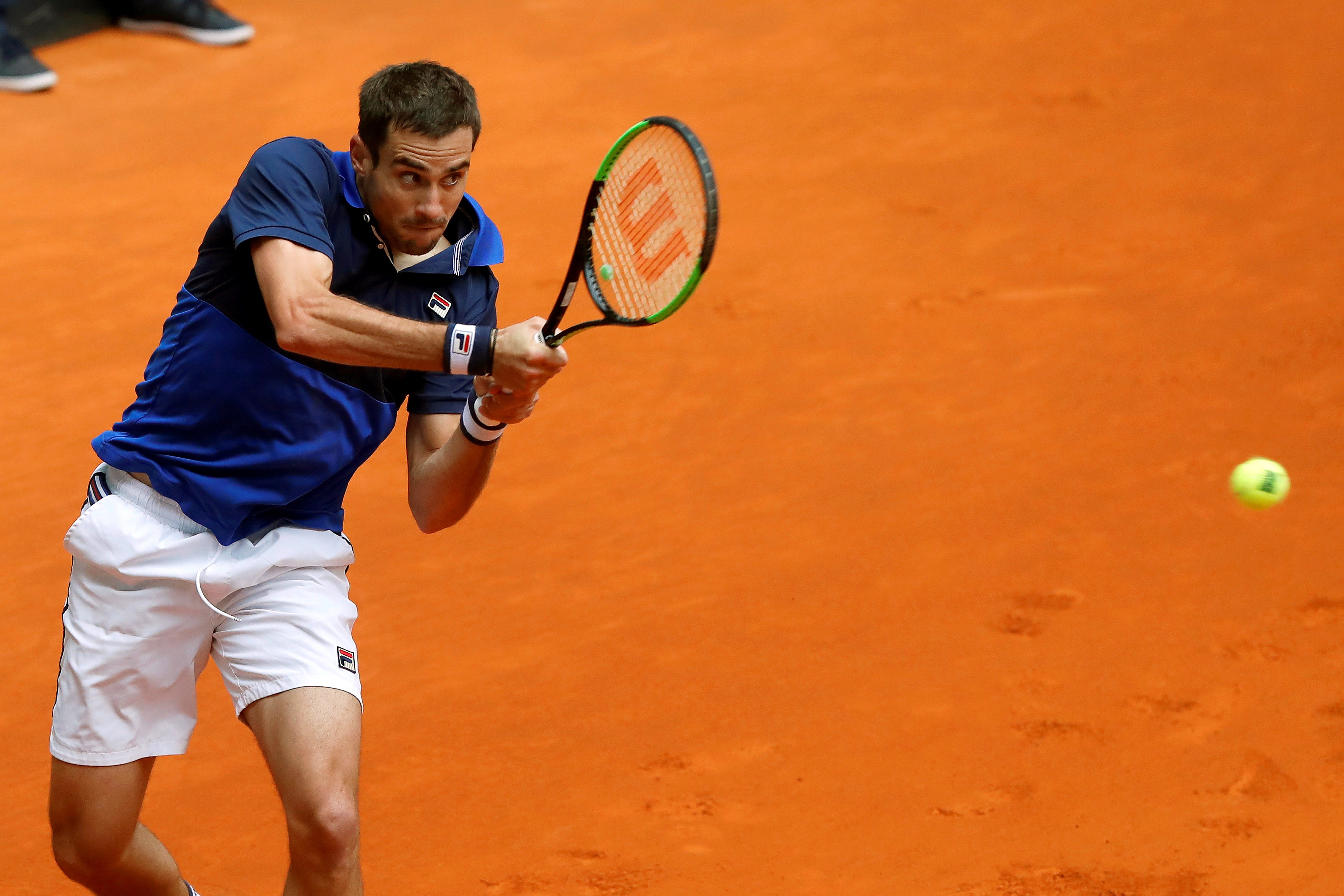 澳大利亚网球队险胜法国网球队，瓦林卡高光表现