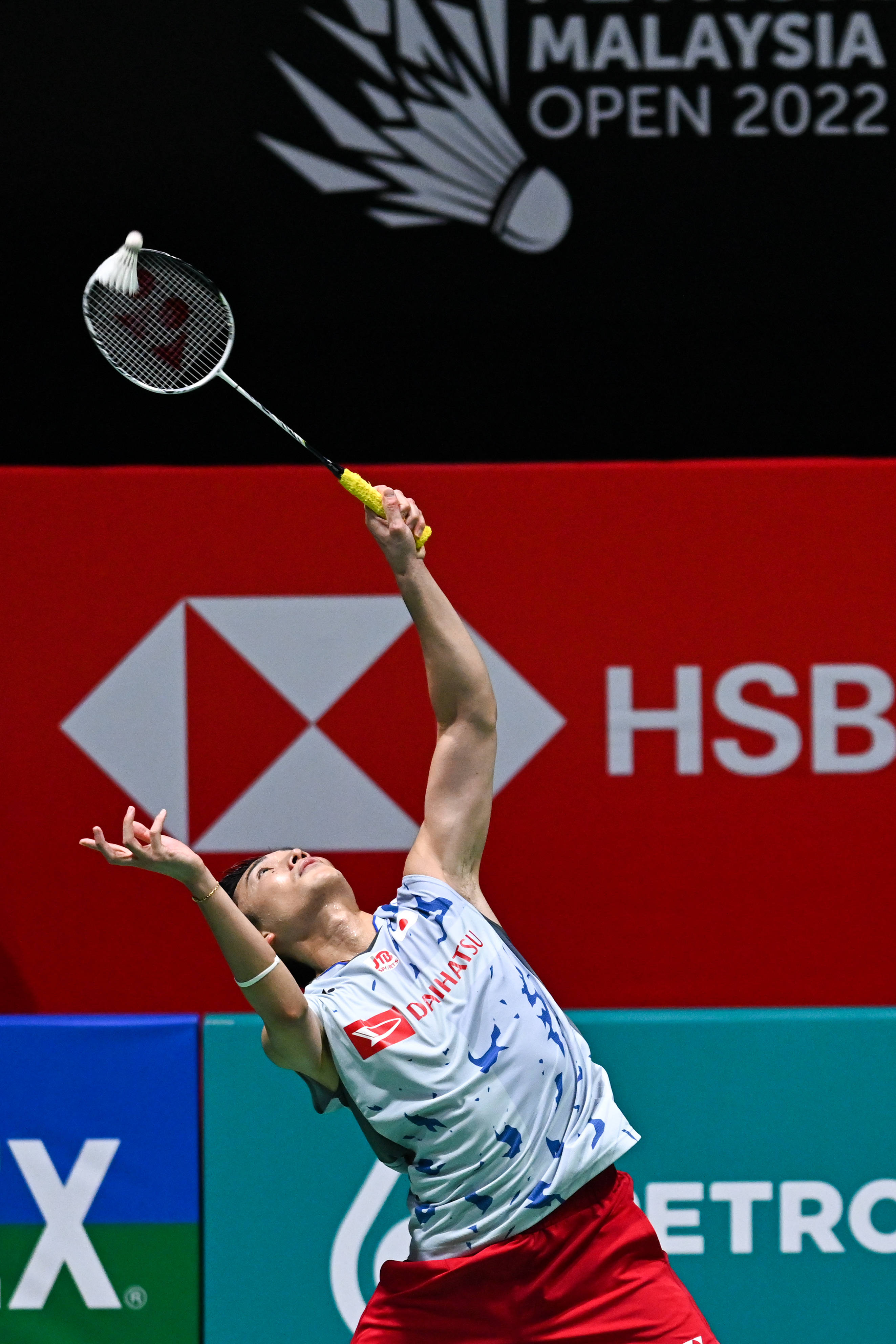 日本队逆转马来西亚队，安赛龙状态火热