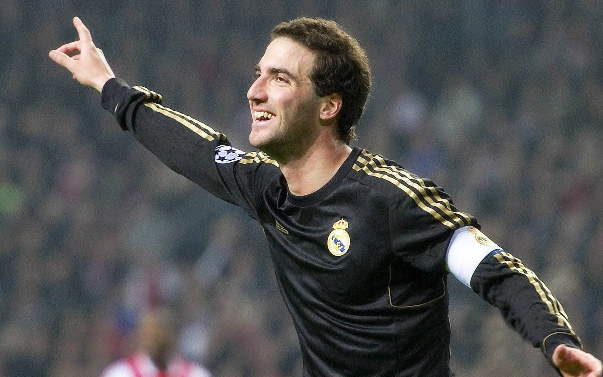 当铁壁遇见流水，西亚卡姆如何用无解哲学撕碎掘金防线